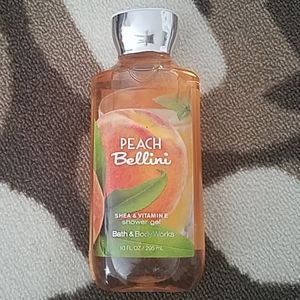 Bath and body works peach bellini shower gel